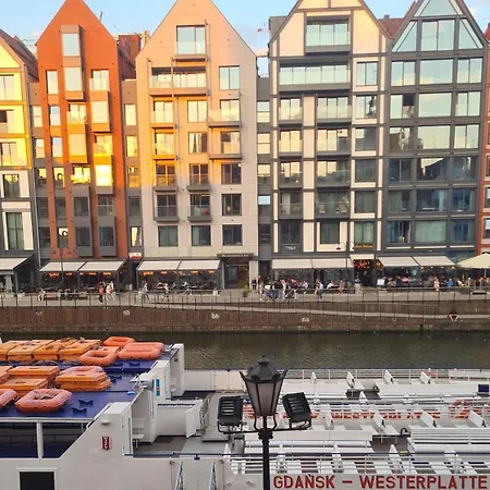 In The Gate Of Chlebnicka - View Of Motlawa Gdańsk