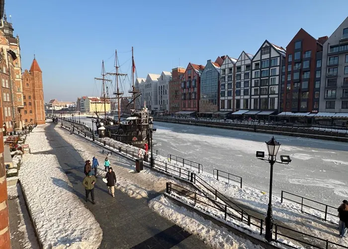 דירה In The Gate Of Chlebnicka - View Of Motlawa